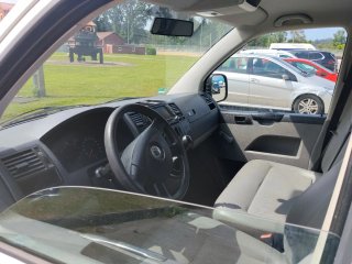 Volkswagen Caravelle 2009