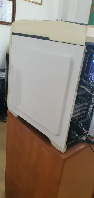 Caja PC CoolBox Blanca