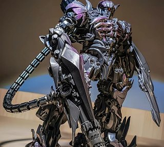 Action Figure Transformers Shockwave