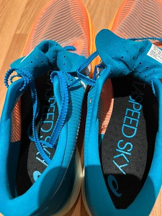Asics Metaspeed Sky+ Como nuevas