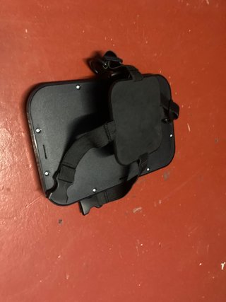 Espejo retrovisor vigila bebés