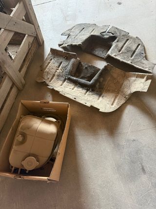 Motor Nissan A12B con piezas