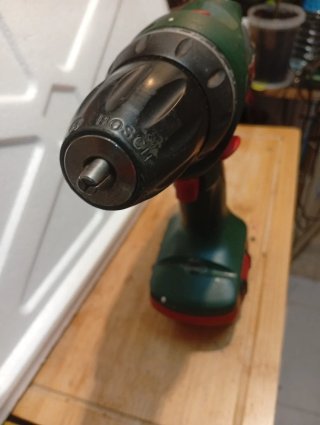 Taladro Bosch 12V Inalámbrico sin cargador