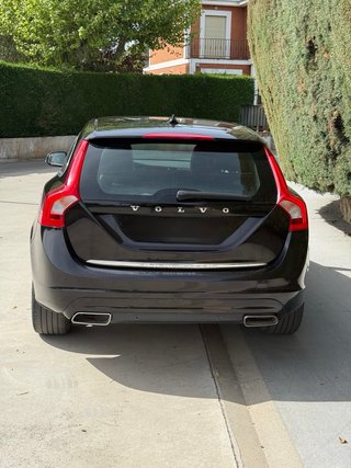 Volvo V60 2015