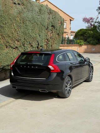 Volvo V60 2015