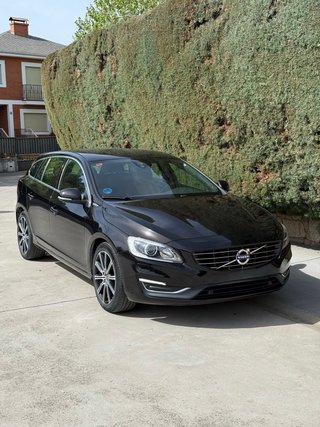 Volvo V60 2015