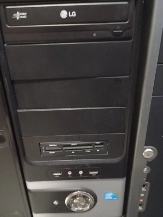Lote 7 Ordenadores, pantalla TPV y regalo HD