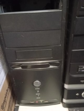 Lote 7 Ordenadores, pantalla TPV y regalo HD
