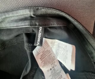 Pantaloni skinny effetto spalmato neri