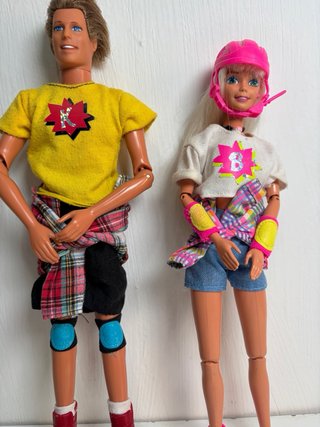 Barbie e Ken pattinaggio in linea