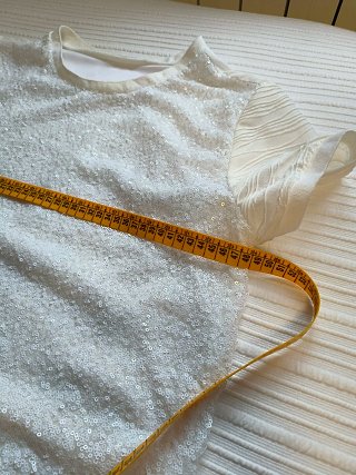 Camiseta blanca lentejuelas