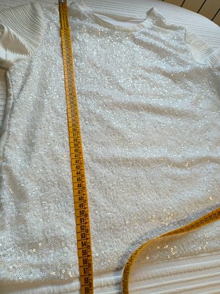Camiseta blanca lentejuelas