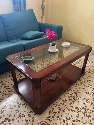 Tengo varias cosas antiguas, muebles,lámparas etc