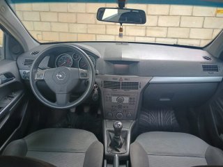 Opel Astra 2005