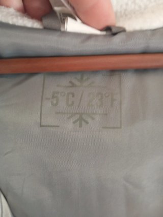 Chaqueta Quechua verde y gris