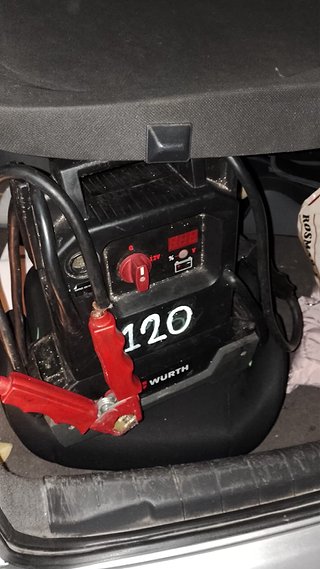 Arrancador Batería Portátil Würth 120