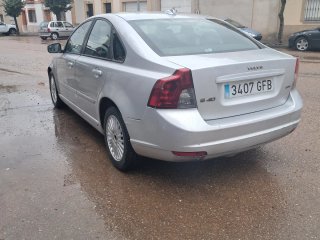Volvo S40 2009