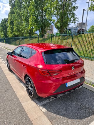 LEON CUPRA 300 DSG6 5p