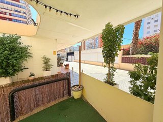 Local comercial en venta en Playa de Levante en Benidorm