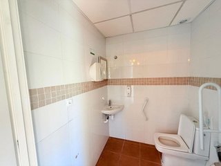 Local comercial en venta en Playa de Levante en Benidorm