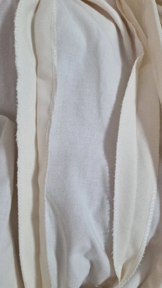 Traje de flamenca beige con volantes
