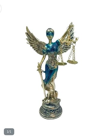 Figura Diosa de la Justicia con alas. Decoración