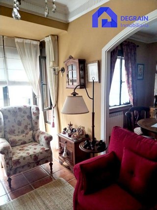 Piso en venta en La Villa - Bazuelo en Mieres