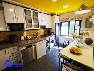 Piso en venta en La Villa - Bazuelo en Mieres