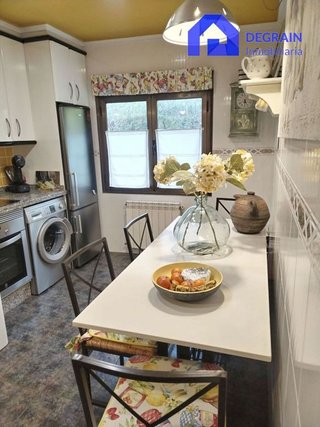 Piso en venta en La Villa - Bazuelo en Mieres