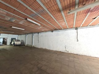Solar en venta en Les Arenes - La Grípia  Can Montllor en Terrassa
