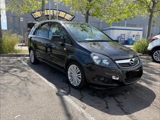 Opel Zafira 2011