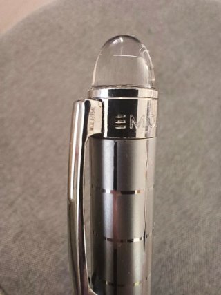 Bolígrafo Montblanc Plata