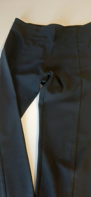 Pantaloni neri eleganti