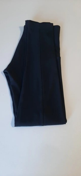 Pantaloni neri eleganti