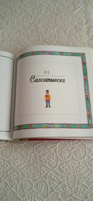 EL TESORO DE LOS CUENTOS DE NAVIDAD