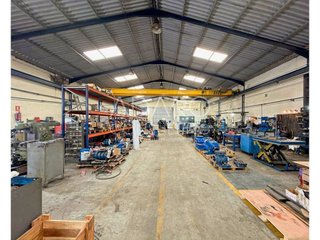 Nave industrial en venta en Humanes de Madrid