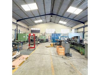 Nave industrial en venta en Humanes de Madrid