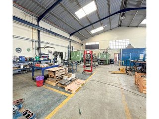 Nave industrial en venta en Humanes de Madrid