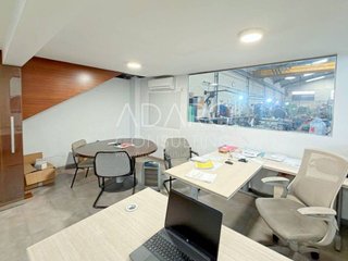 Nave industrial en venta en Humanes de Madrid