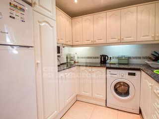 Piso en venta en Castell (Es)