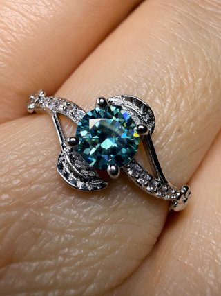 Anillos de Topacio Azul y Moissanita Ajustable