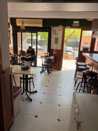 Bar Entre  Amics Carrer Frares 2 sant joan despi
