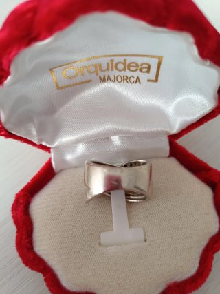 Anillo de plata de ley
