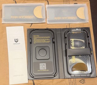 Set 3 vetri temperati nuovo iPhone 16 Pro Max