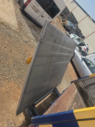 Plataforma elevadora camión Zepro