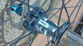 Rueda Mavic Crossone 29er 135mm QR Trasera