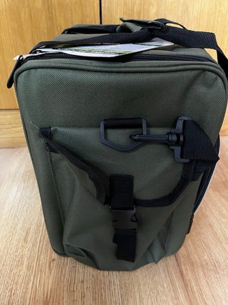 Bolsa de pesca con cajas para accesorios