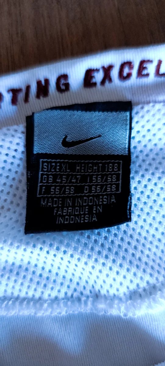 Camiseta Nike Athletic 71 Vintage