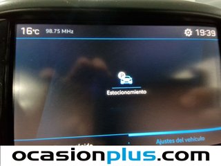 Peugeot 2008 BlueHDi 100 Signature 73 kW (100 CV)