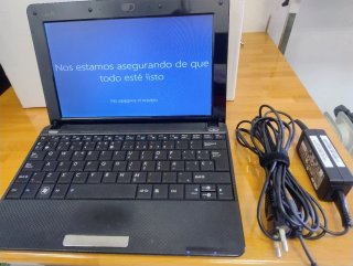 Netbook Asus Ampliado Negro